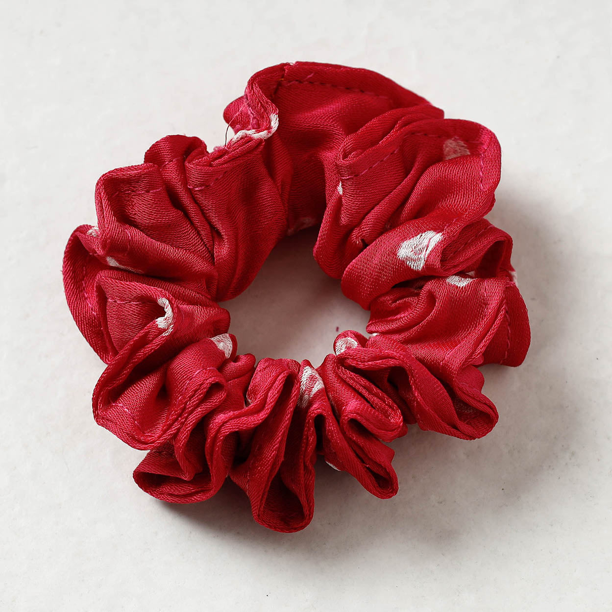 ITOKRI CRAFTS INITIATIVE Bandhani Tie-Dye Cotton Elastic Rubber Band/Scrunchie - view 2
