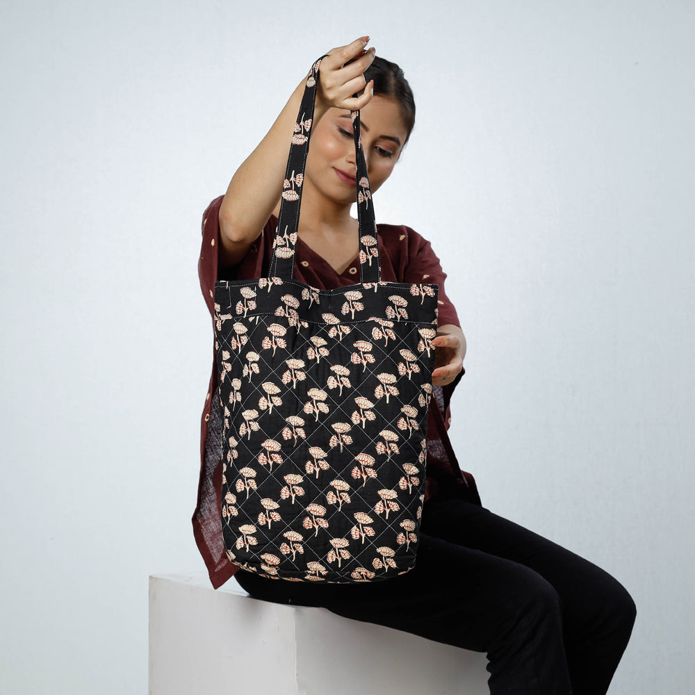 CHUTNEY CRAFT STUDIO Black - Handcrafted Quilted Sanganeri Block Printed Shoulder Bag - view 2