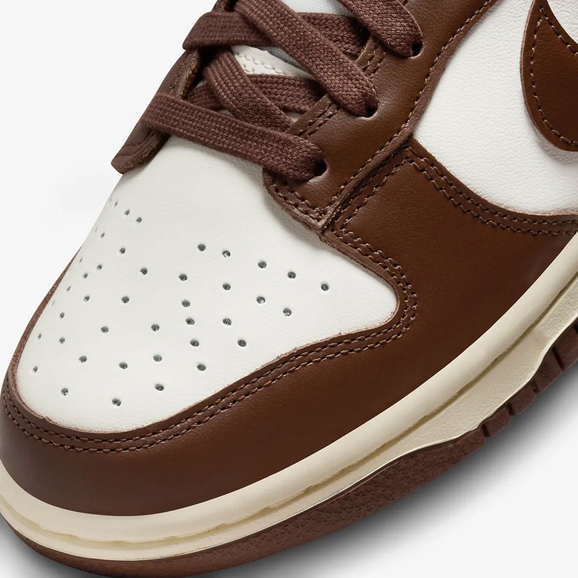 Nike | Dunk Low { Sail/cacao Wow-coconut Milk - view 3