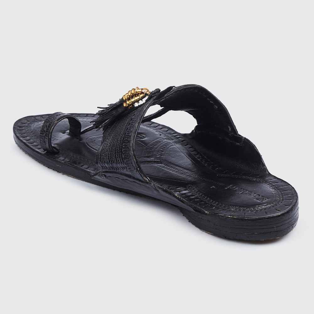 KORAKARI Black Handstitched Leather Kolhapuri Men Slipper - view 5