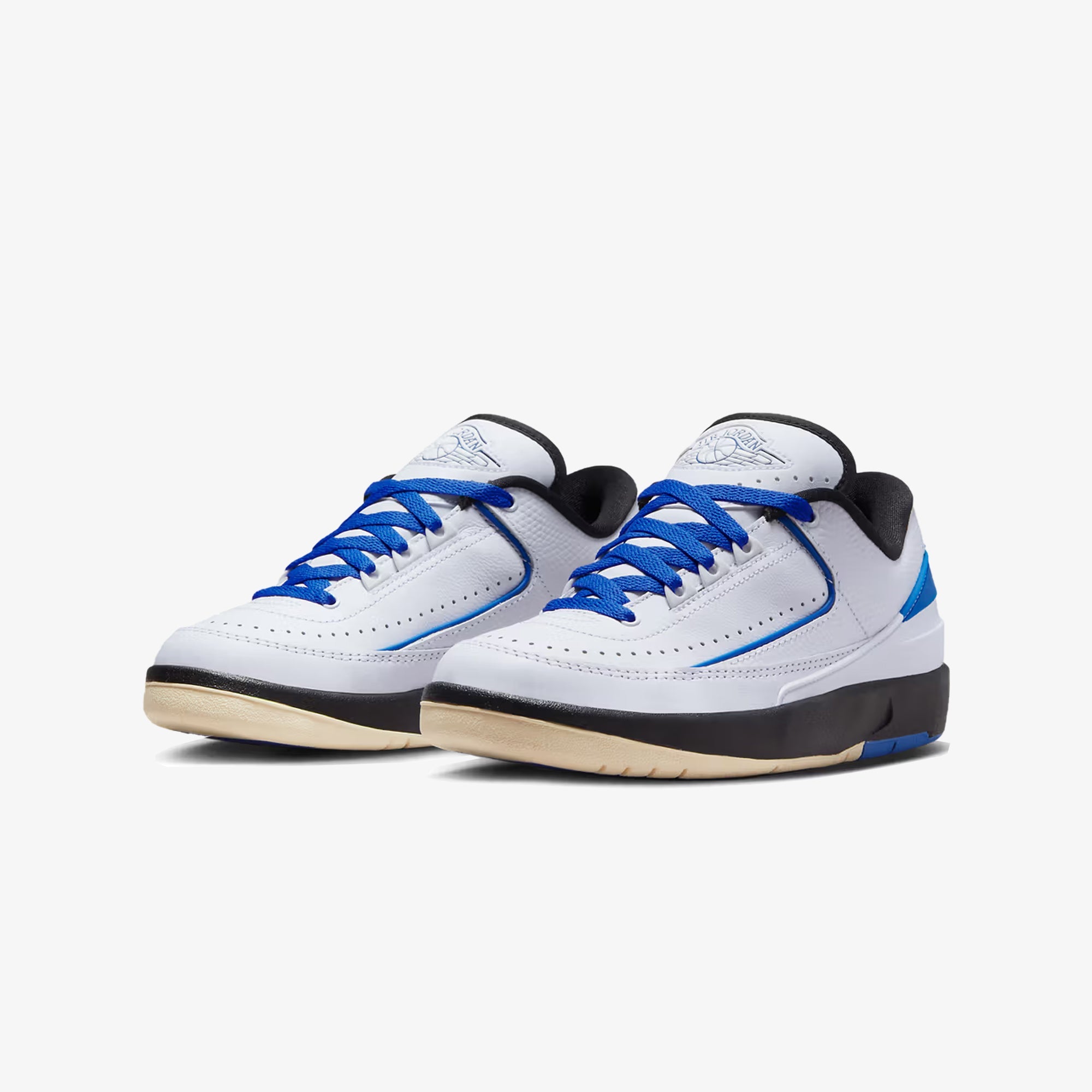 Jordan | AIR JORDAN 2 RETRO LOW { WHITE/VARSITY ROYAL-BLACK-MUSLIN