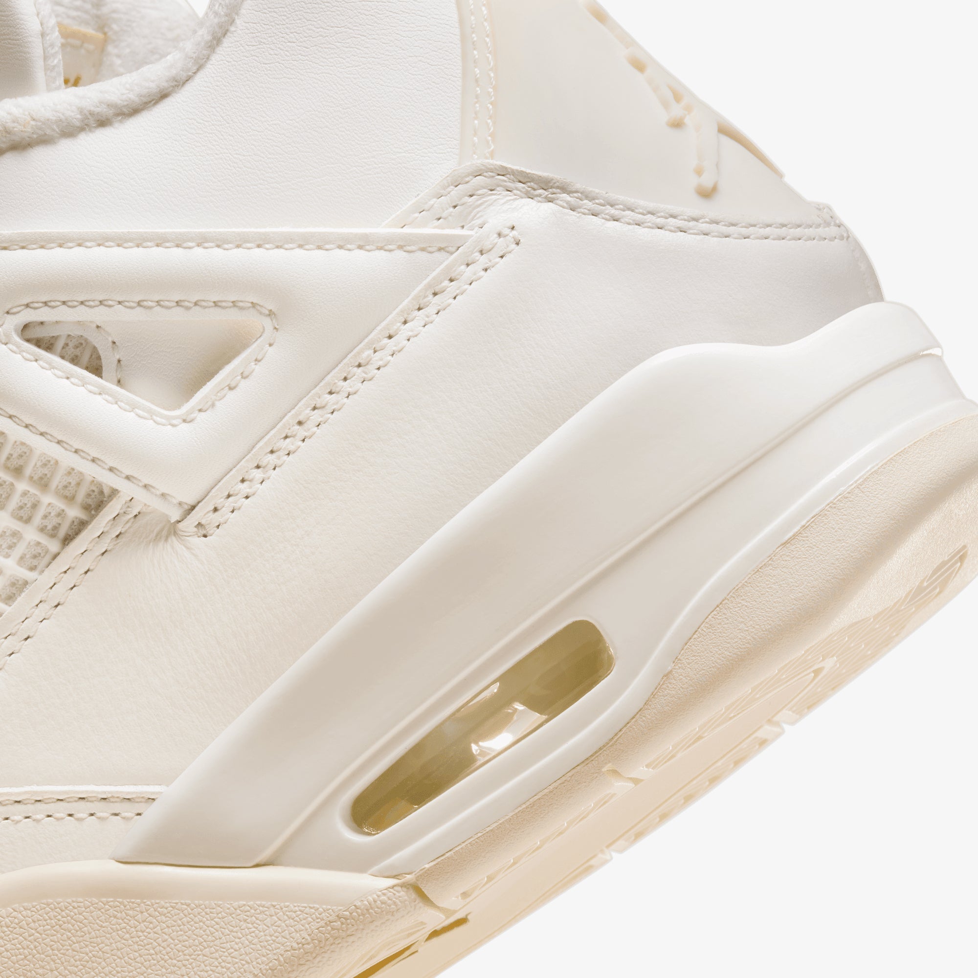 Jordan | AIR JORDAN 4 RETRO { SAIL/METALLIC GOLD-BLACK - view 5