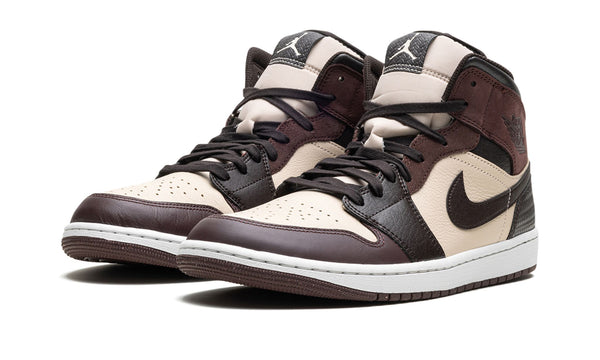 Air Jordan 1 Mid Se Paris Ymca - view 3