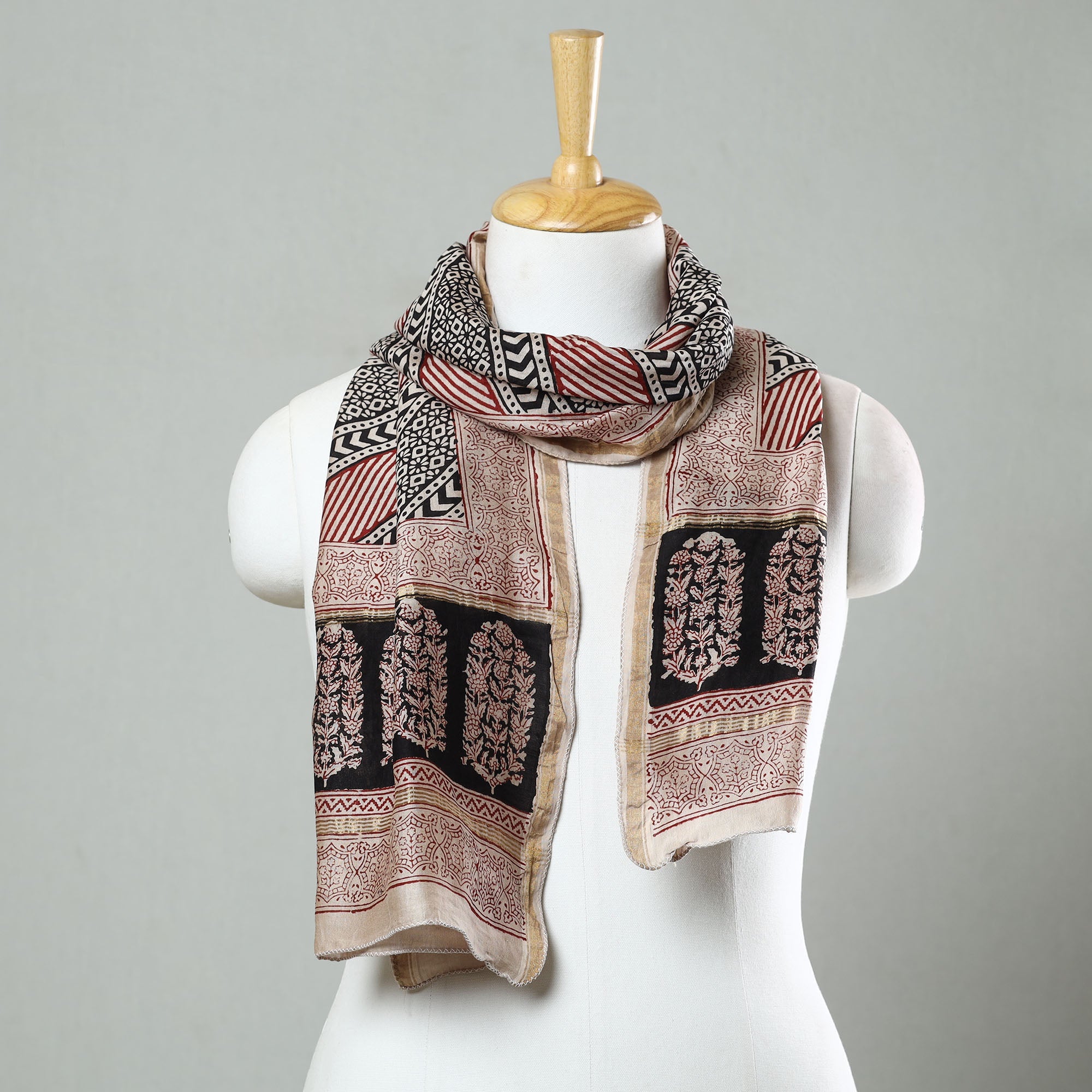 BAGH PRINTS BY MOHAMMED BILAL KHATRI Black - Bagh Hand Block Printed Chanderi Silk Stole 13