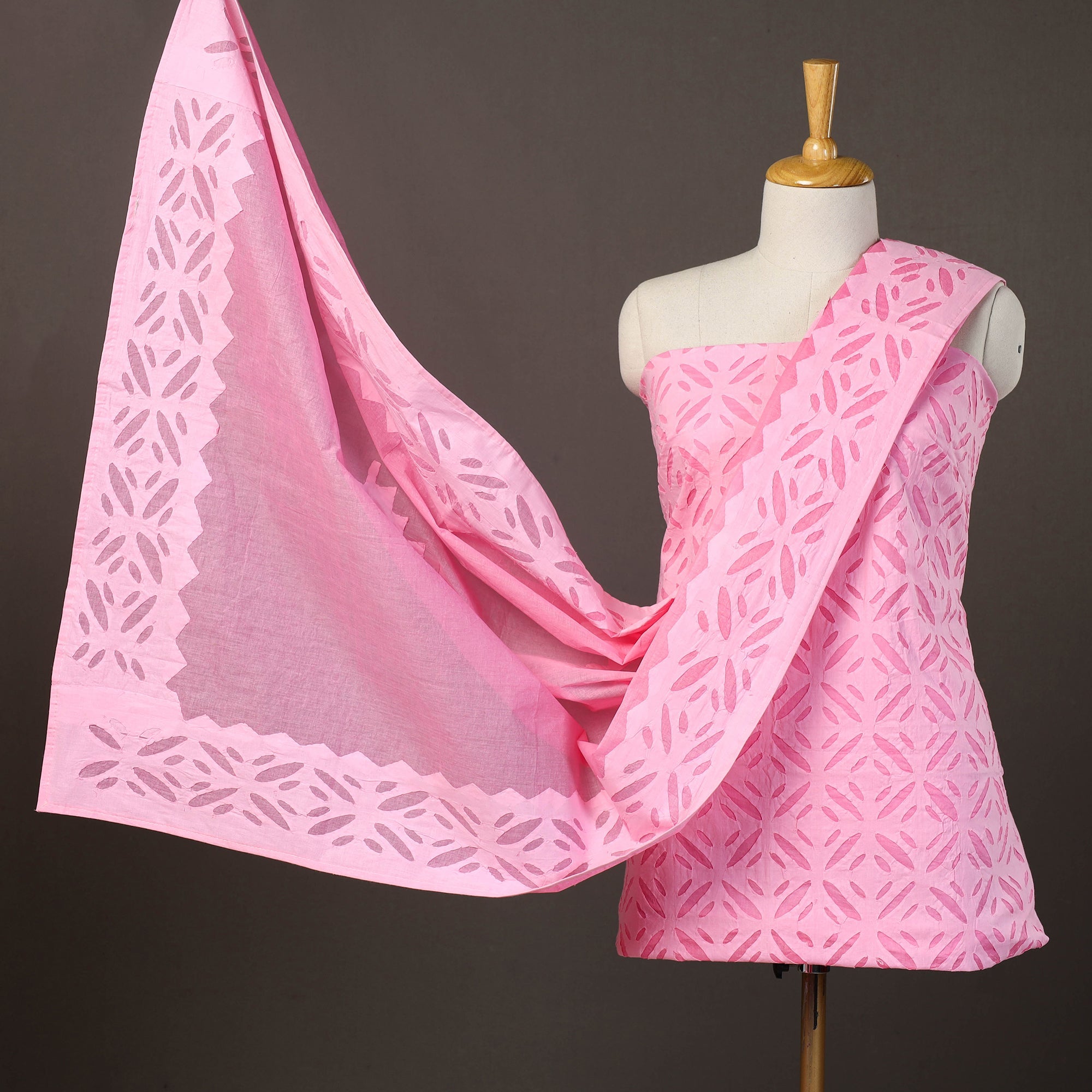 SHADES OF MARUDHARA 3pc Cut Work Cotton Barmer Applique Dress Material 35