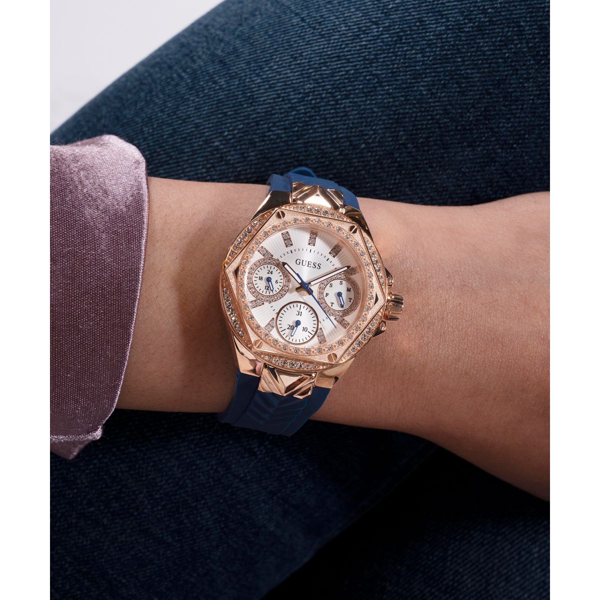 Guess Envy Women Quartz White Dial Multi-Function Silicone Watch GW0774L3 - view 7
