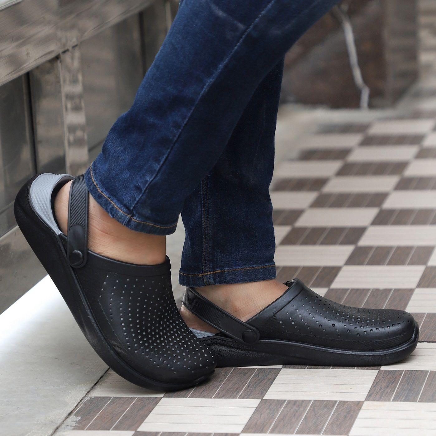 Roposo Clout Men's New Latest Black Clogs