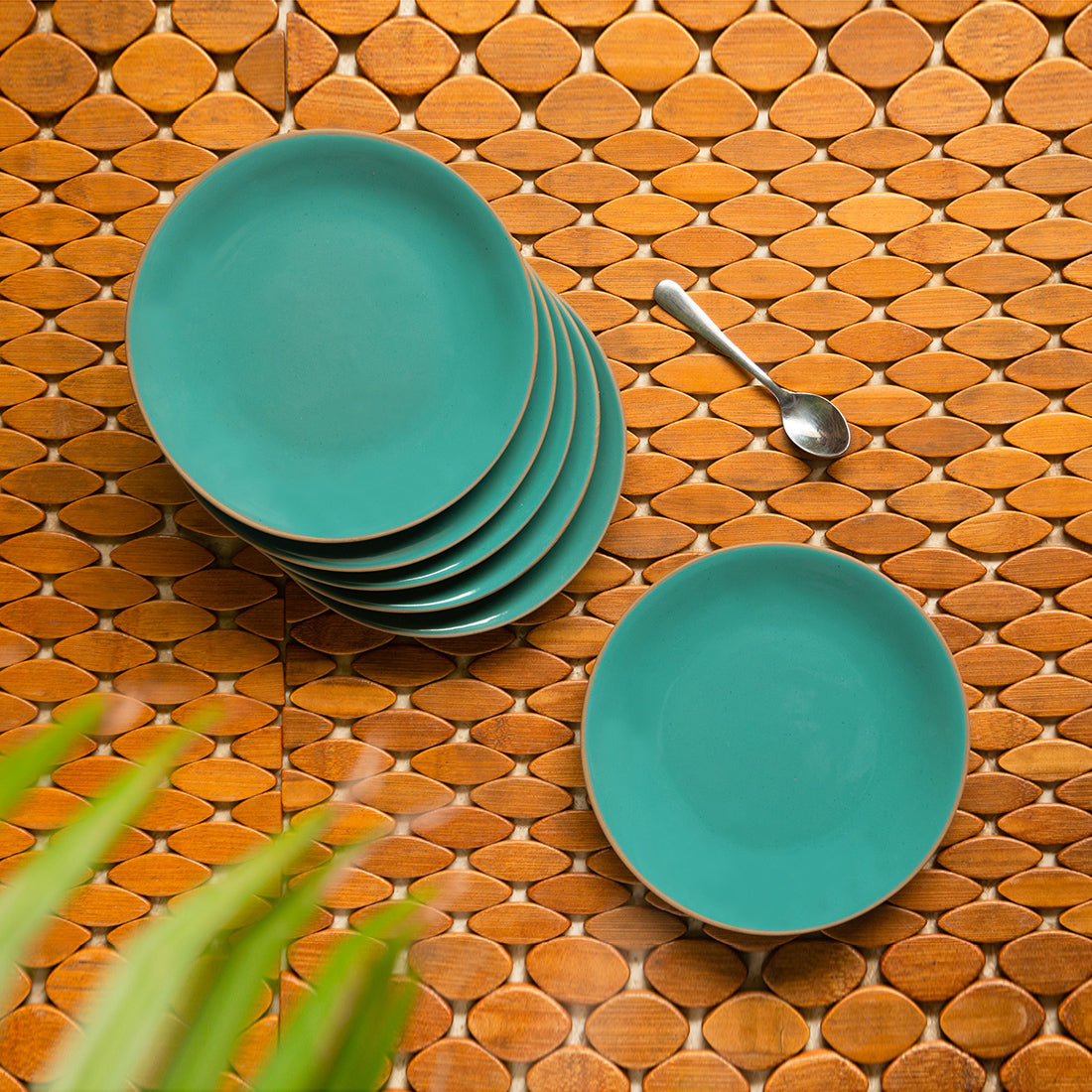 EXCLUSIVELANE 'Earthen Turquoise' Hand Glazed Side/Quarter Plates In Ceramic (Set of 6, Microwave Safe)
