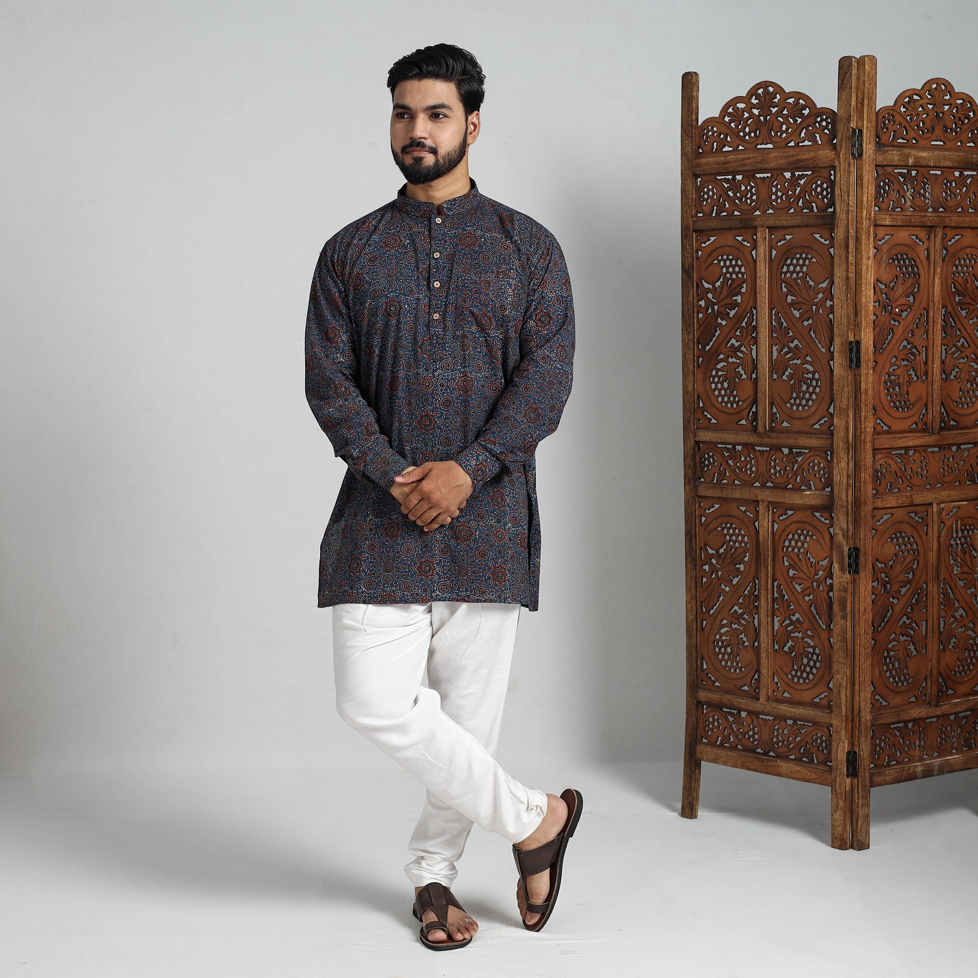 ITOKRI CASUALS Ajrakh Block Printed Cotton Men Short Kurta 06 - view 2