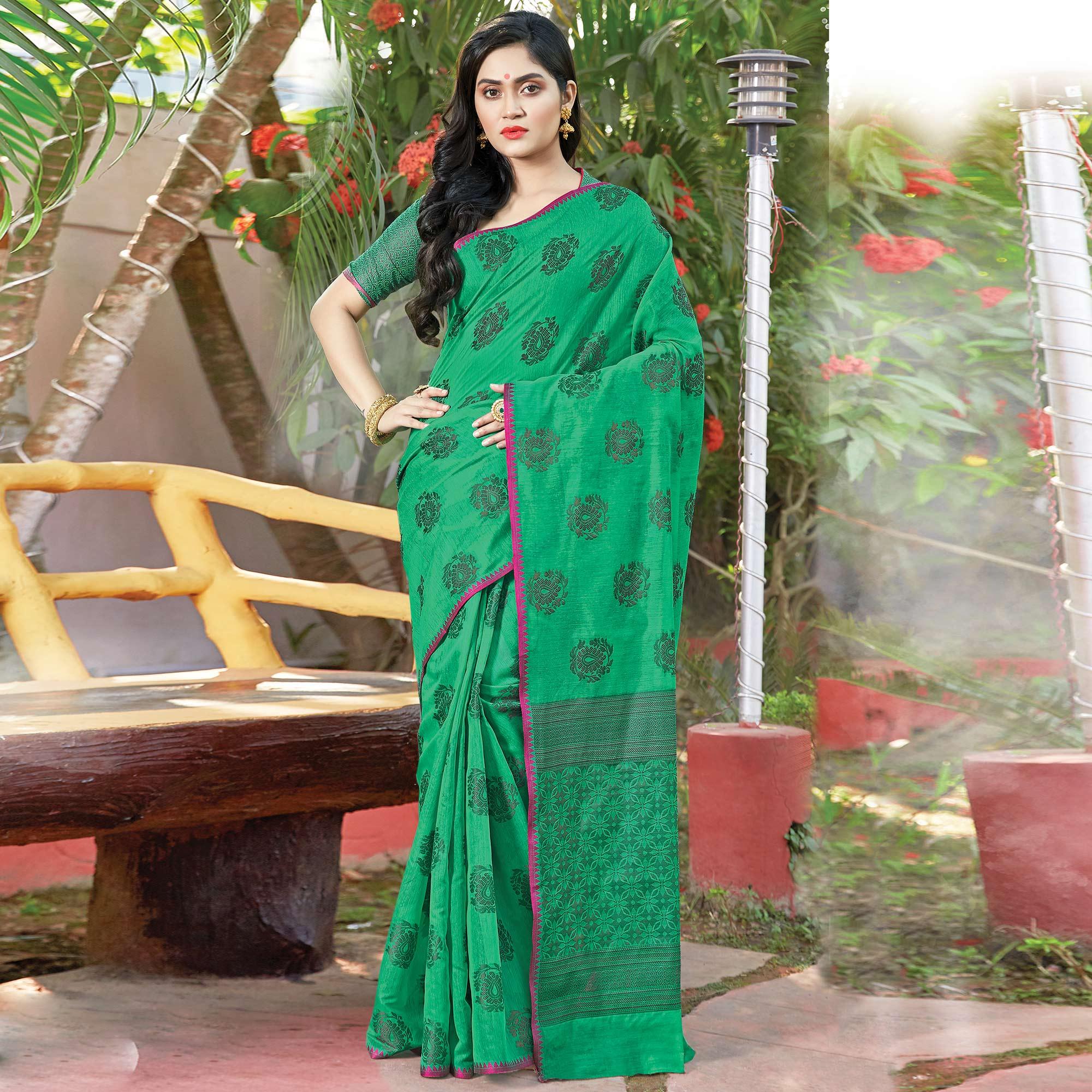 Peachmode Impressive Ocean Green Colored Festive Wear Woven Cotton Handloom Saree