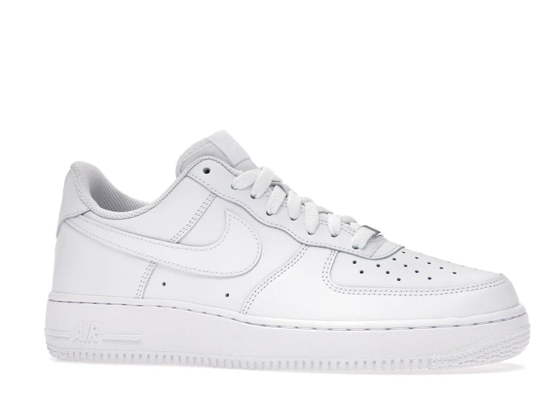 Nike Air Force 1 Low 07 'Triple White' - view 2