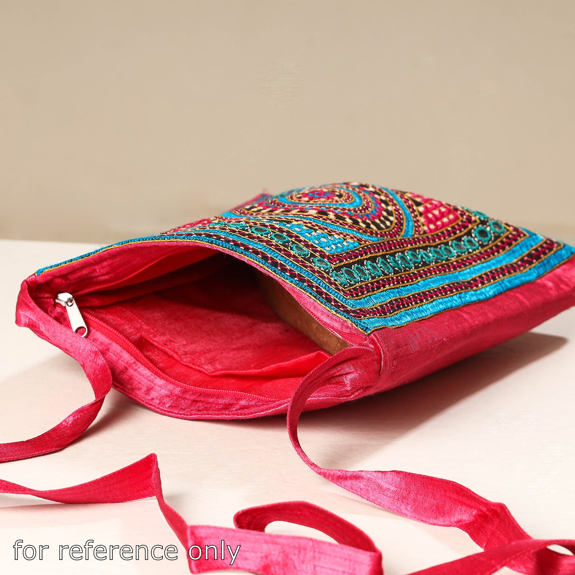 WAMA BY SMITA JAIN Black - Kutch Ahir Embroidery Mashru Cotton Sling Bag - view 3