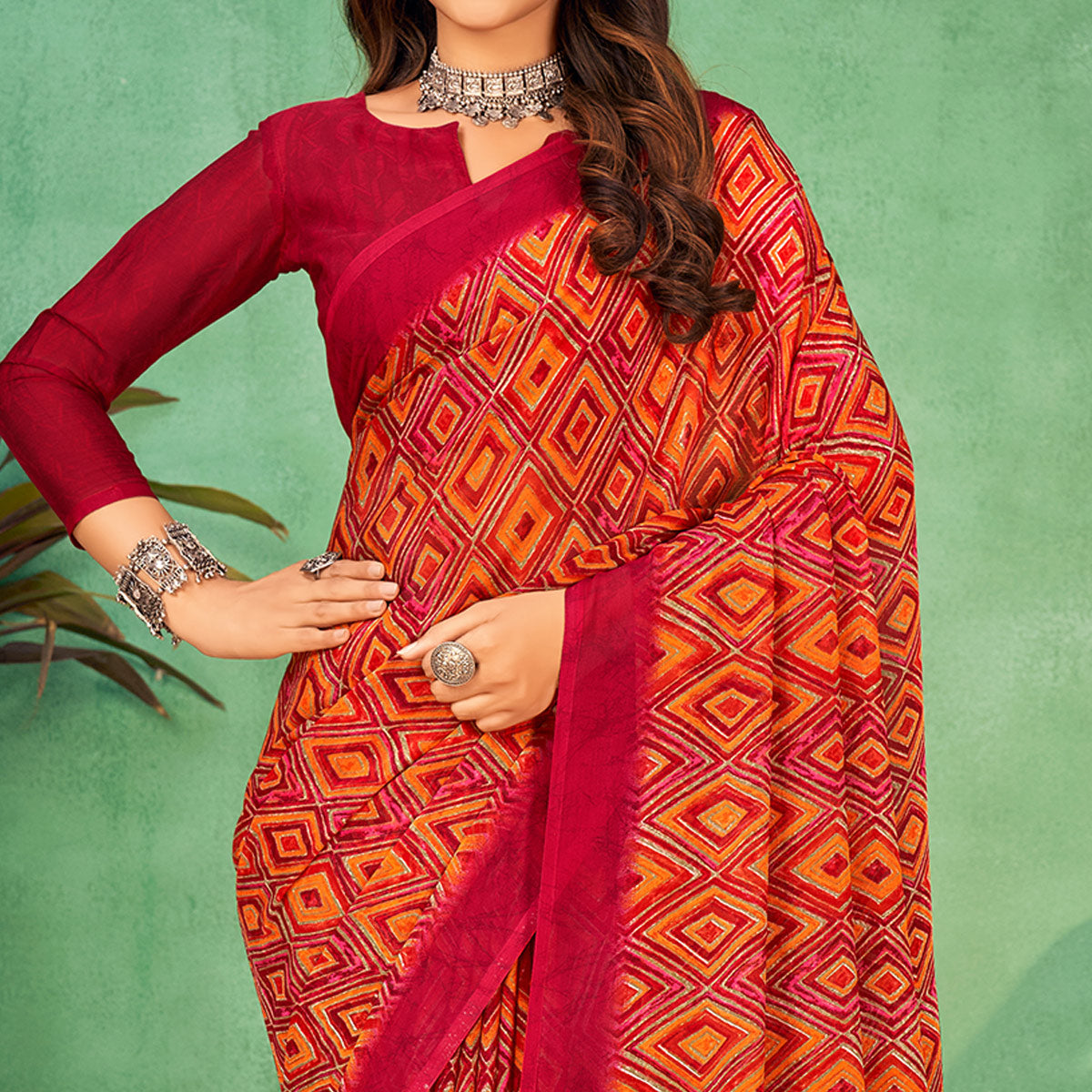 Peachmode Magenta Geometric Printed Chiffon Saree - view 2