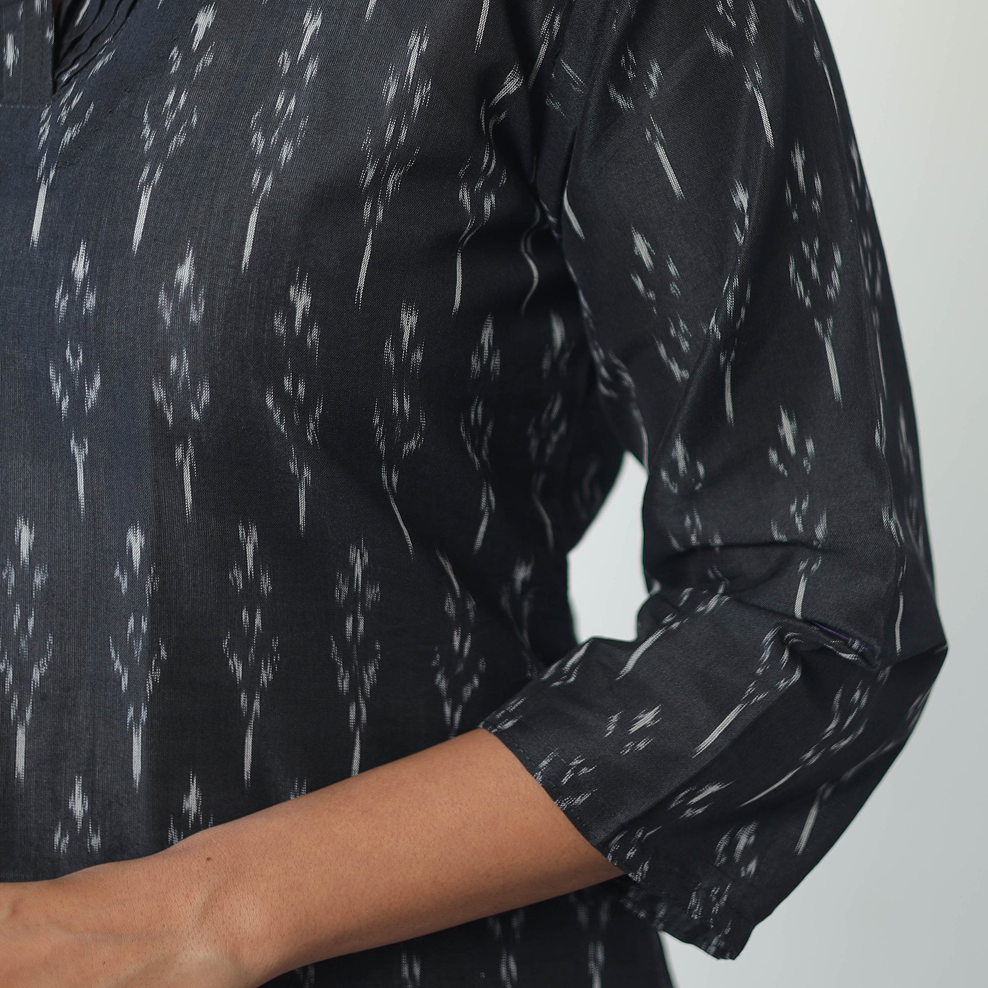 ITOKRI CASUALS Black - Mercerised Cotton Pochampally Ikat Kurta (Straight) 13 - view 6