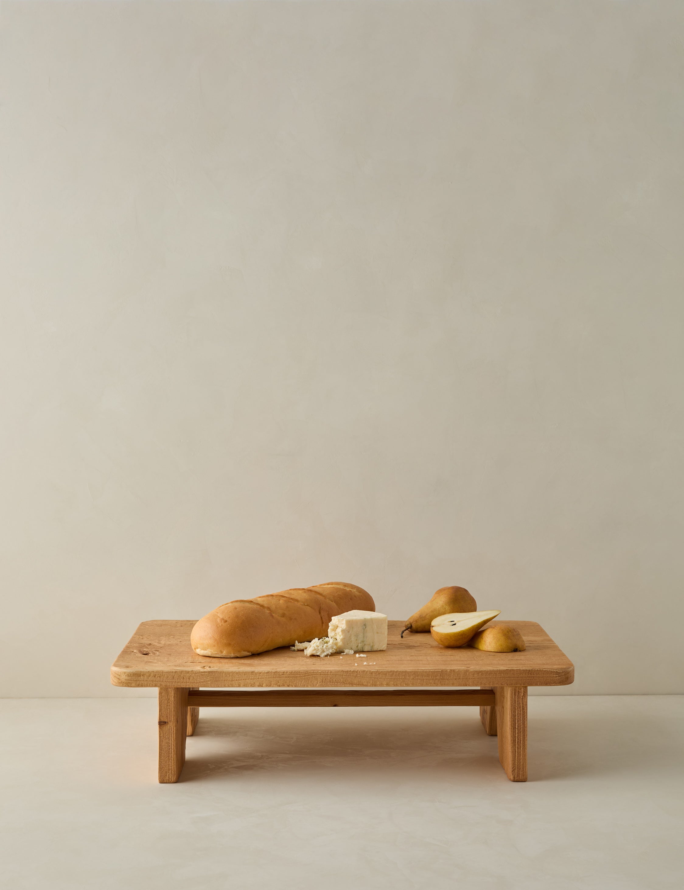 Lulu and Georgia Footed Grazing Board by etúHOME - view 2