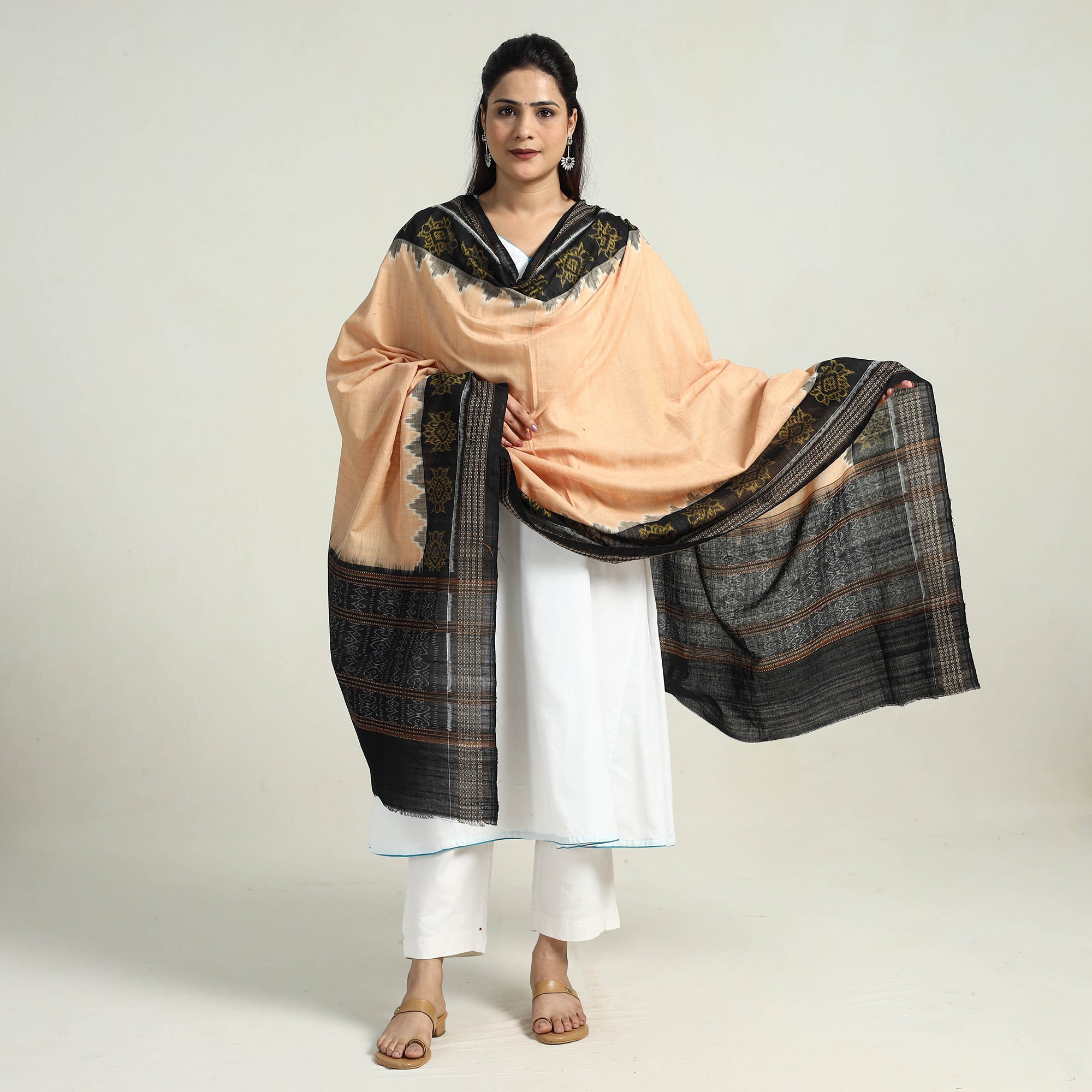 ASHOKA ASSEMBLE - CELEBRATING CRAFTS OF ODISHA Beige - Sambalpuri Ikat Weave Handloom Cotton Dupatta 08 - view 2