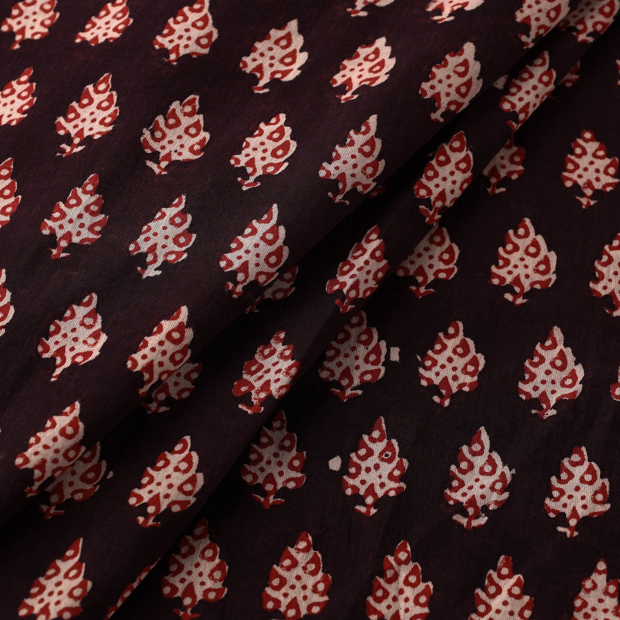 BAGH PRINTS BY YAKOOB KHATRI Brown - Natural Dyed Bagh Block Print Mul Cotton Fabric 04 - view 2