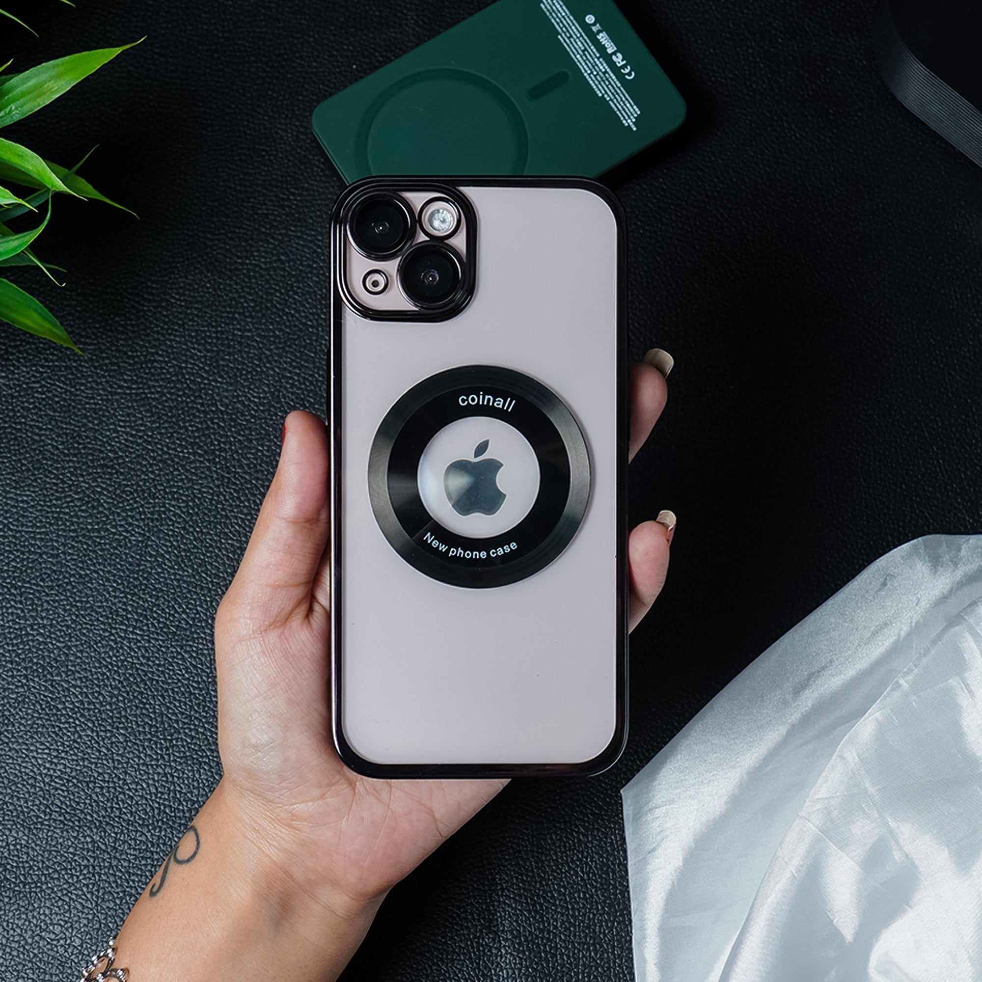 Apple iPhone 14 Series CD Pattern Magnetic Transparent Case - view 7