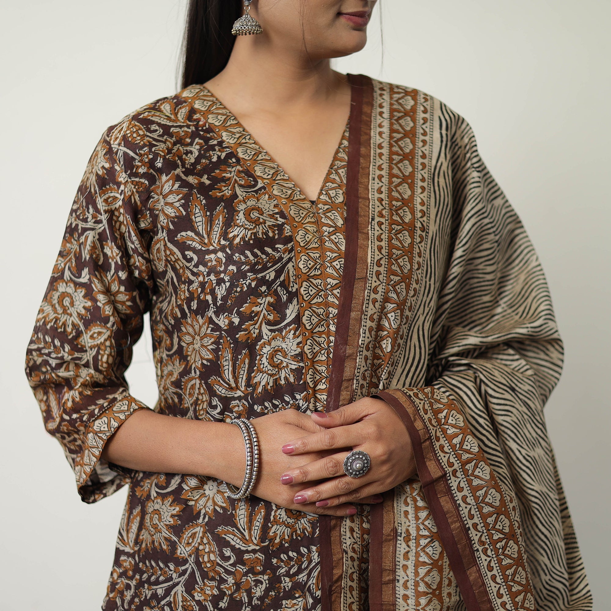 ITOKRI CASUALS Brown - Chanderi Silk Hand Block Bagru Print Kurta Set 02 - view 4