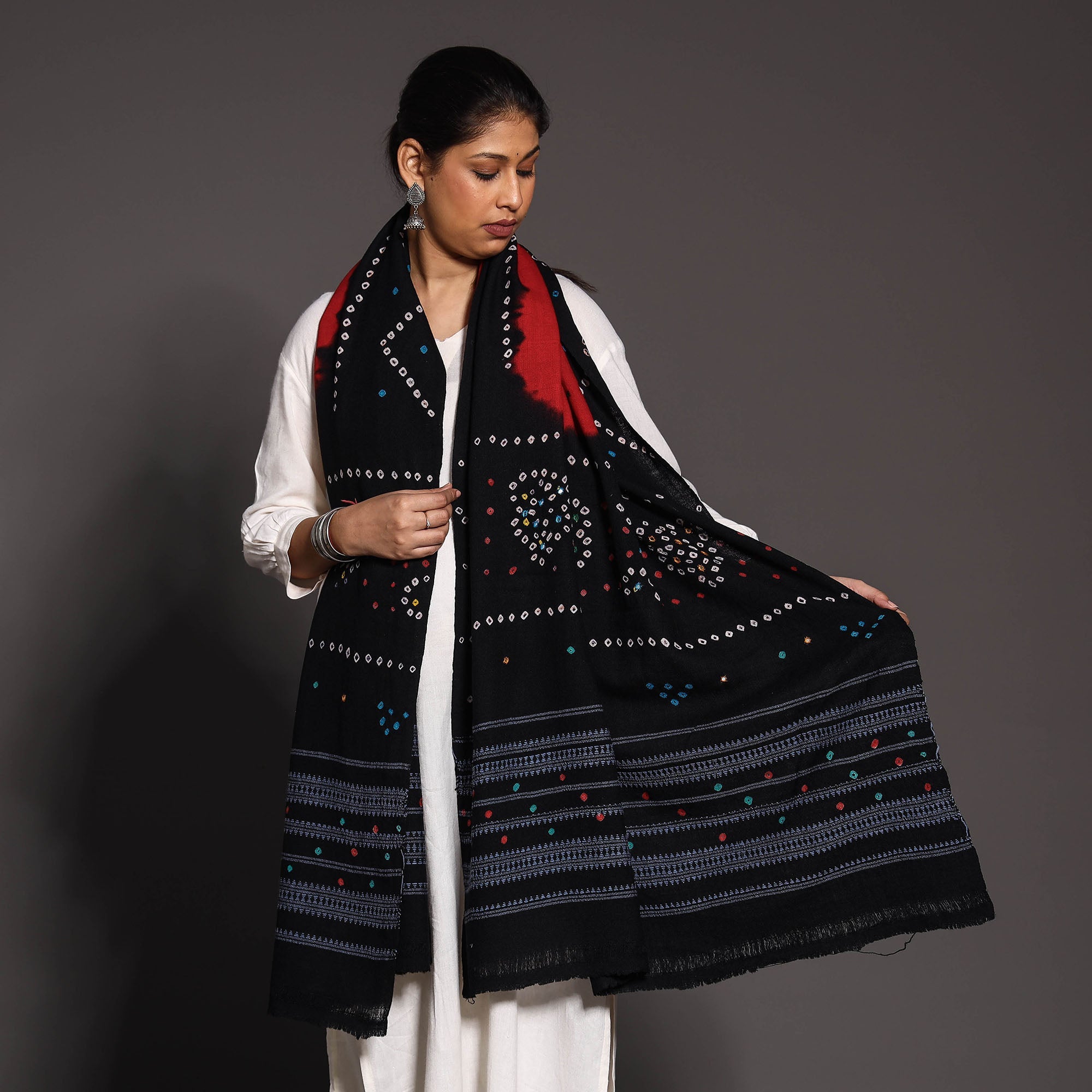 VANKAR BHIMJI KANJI Black - Kutch Mirror Work Handwoven Bandhani Tie-Dye Woolen Shawl