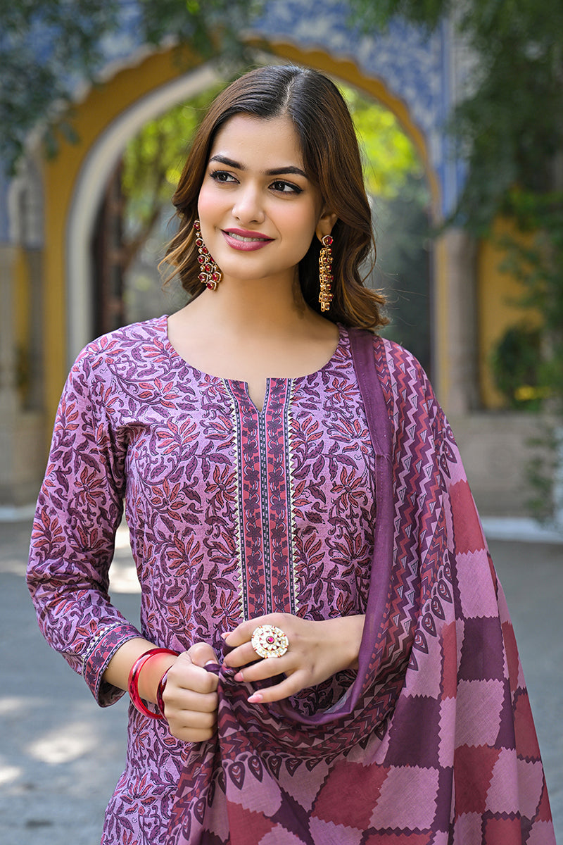 Ahika Pink Cotton Blend Floral Printed Straight Suit Set VKSKD2315