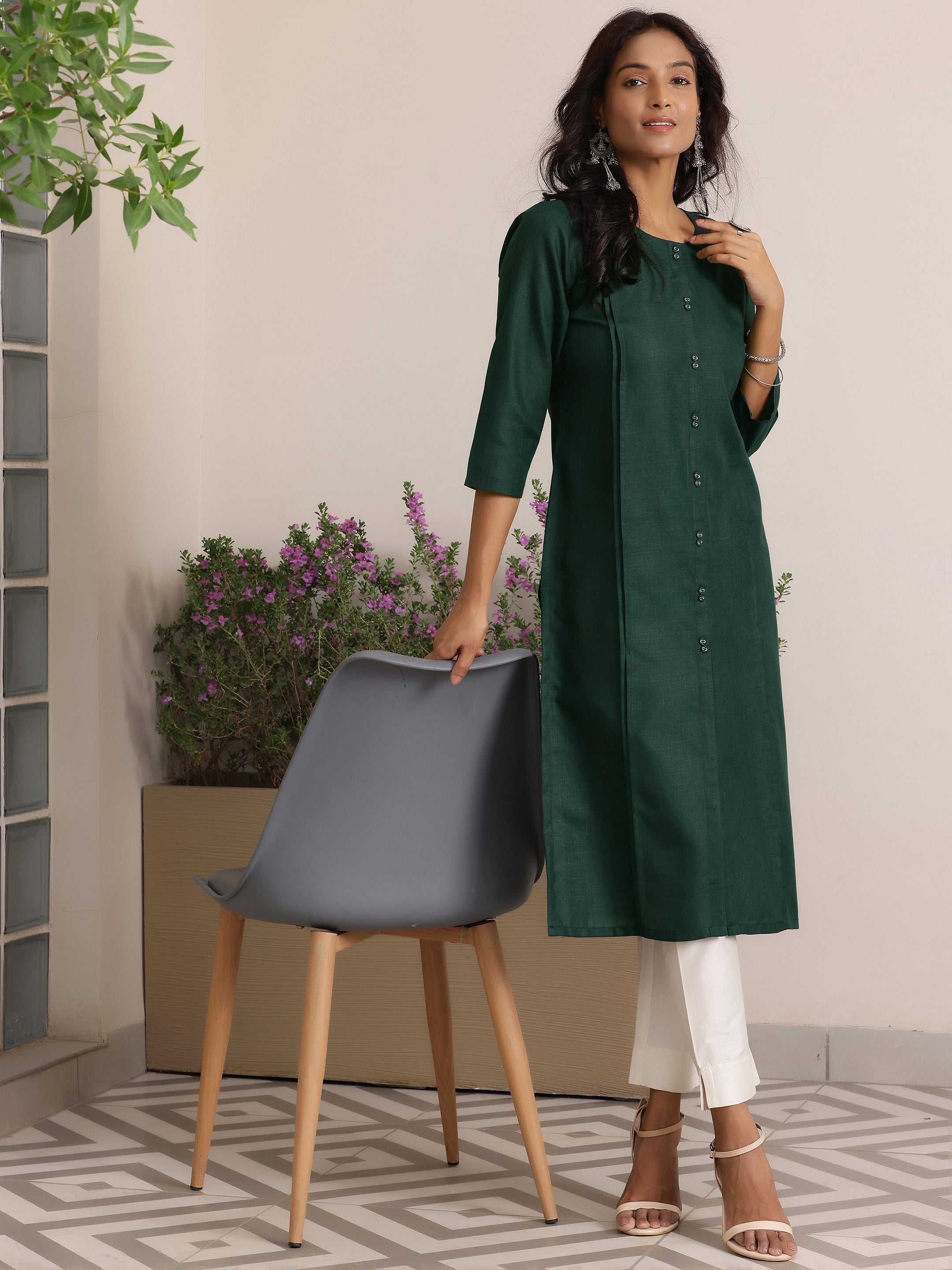 Libas Green Solid Silk Straight Kurta