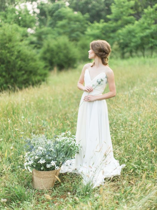 fiftyflowers.com Graceful Coral Garden Wedding - view 11