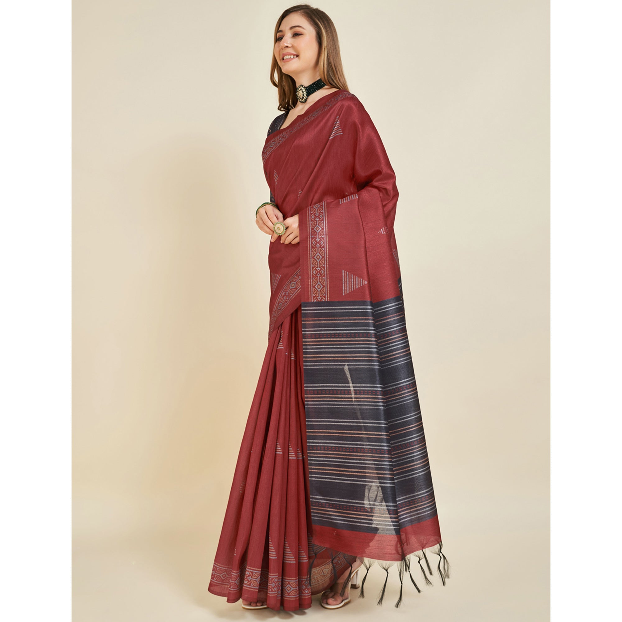 Peachmode Maroon Digital Printed Bhagalpuri Silk Saree With Tassels - view 4
