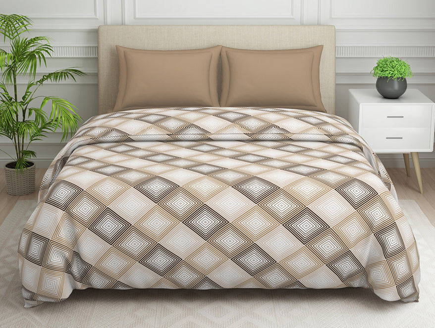 Spaces India Geometric Beige Polycotton Quilt Double Harmony - By Welspun