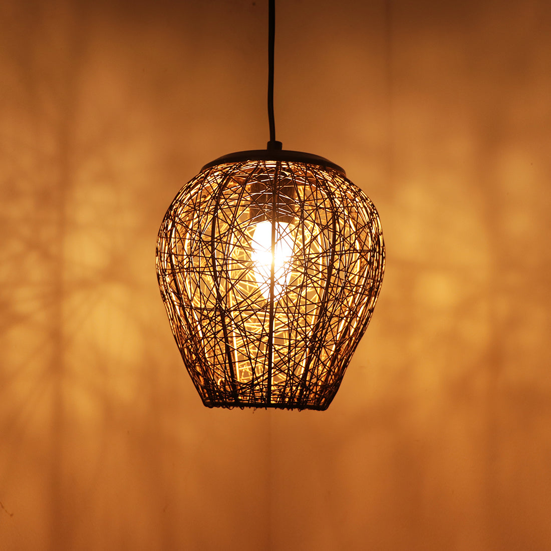 EXCLUSIVELANE 'Glamorous Mesh' Pendant Lamp In Iron (8 Inch, Matte Finish)