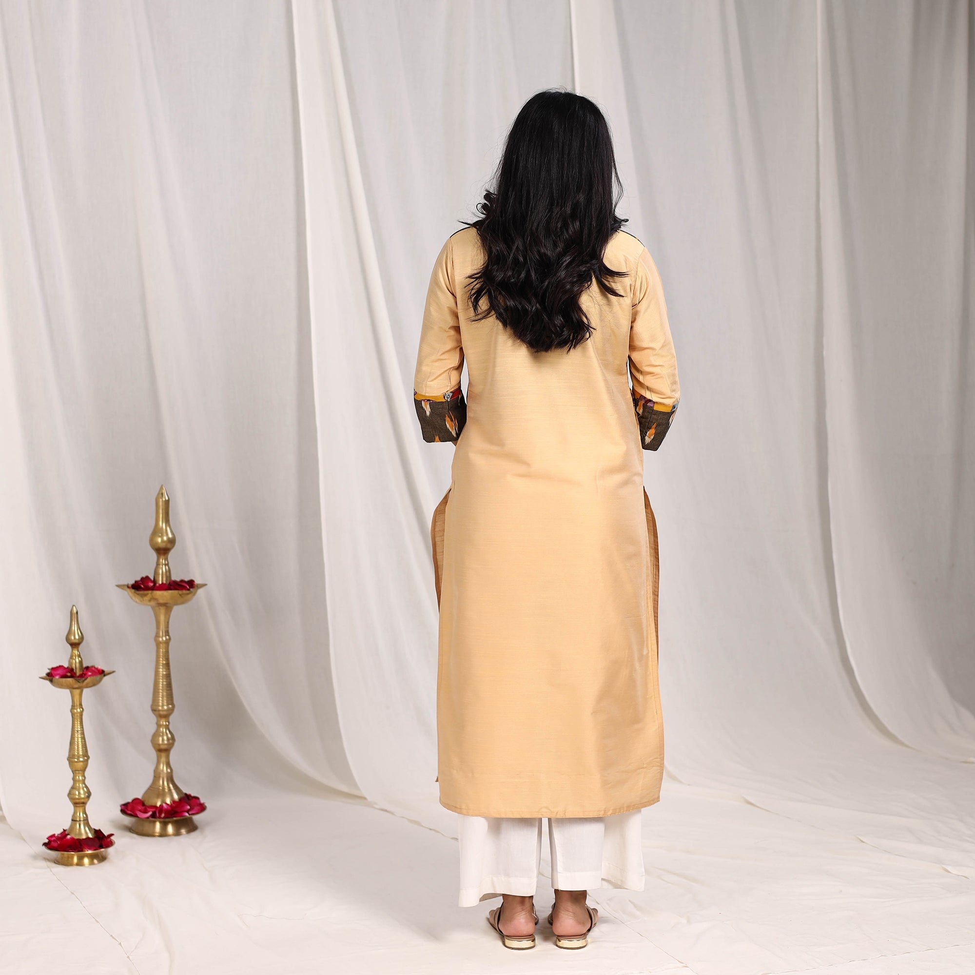 ITOKRI CASUALS Beige - Ruhi Slub Silk Straight Plain Kurta with Patchwork - view 4