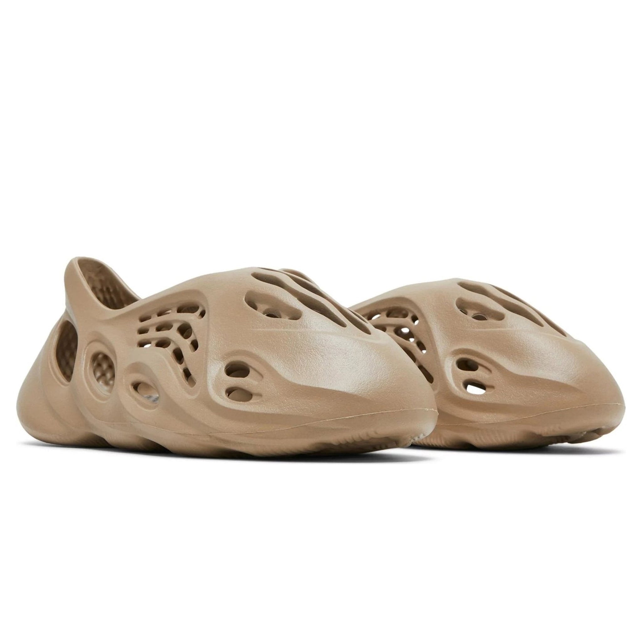 Adidas Yeezy Foam RNNR Mist – Brown - view 2