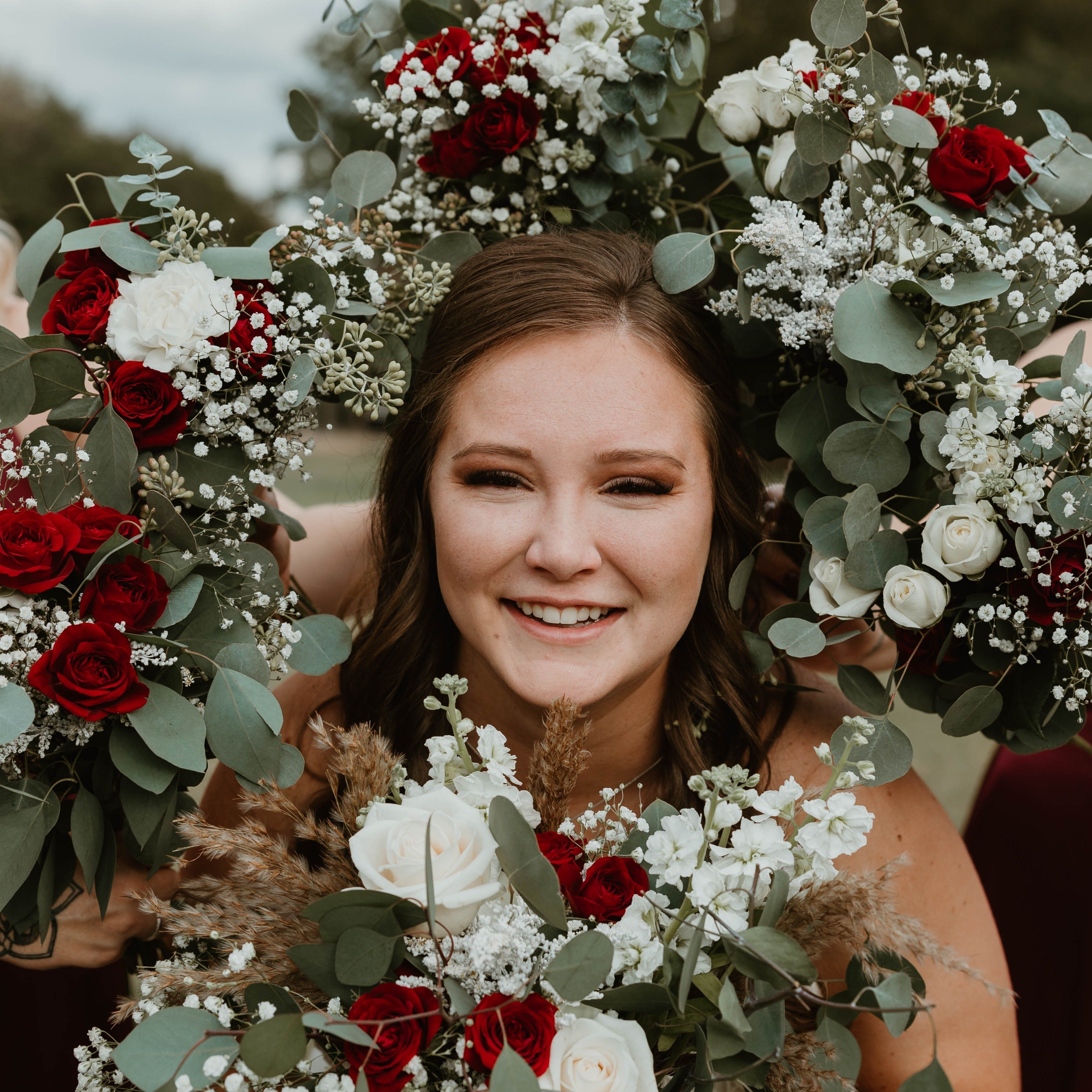 fiftyflowers.com Country Crimson and White Rural Wedding - view 2