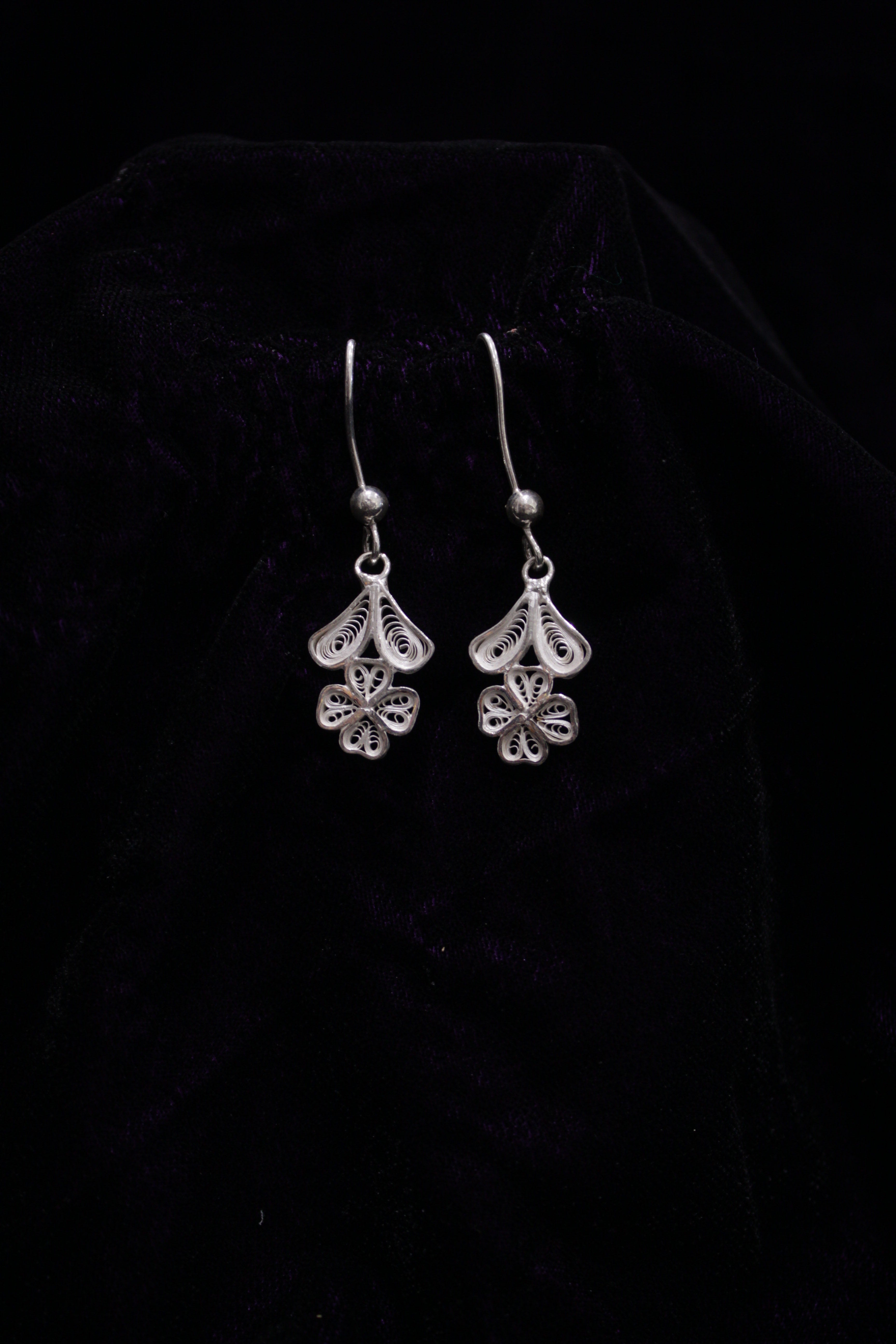 Indianvillez Floral Designed Silver Filigree Earrings - view 2