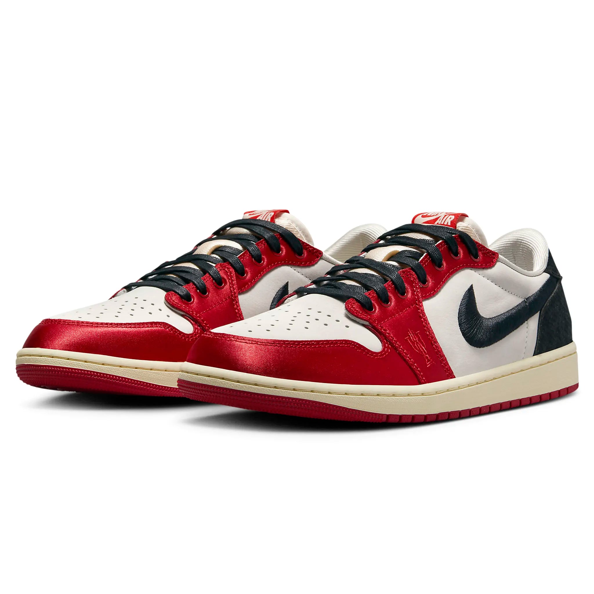 Trophy Room X Air Jordan 1 Retro Low OG SP Rookie Card Away - view 2