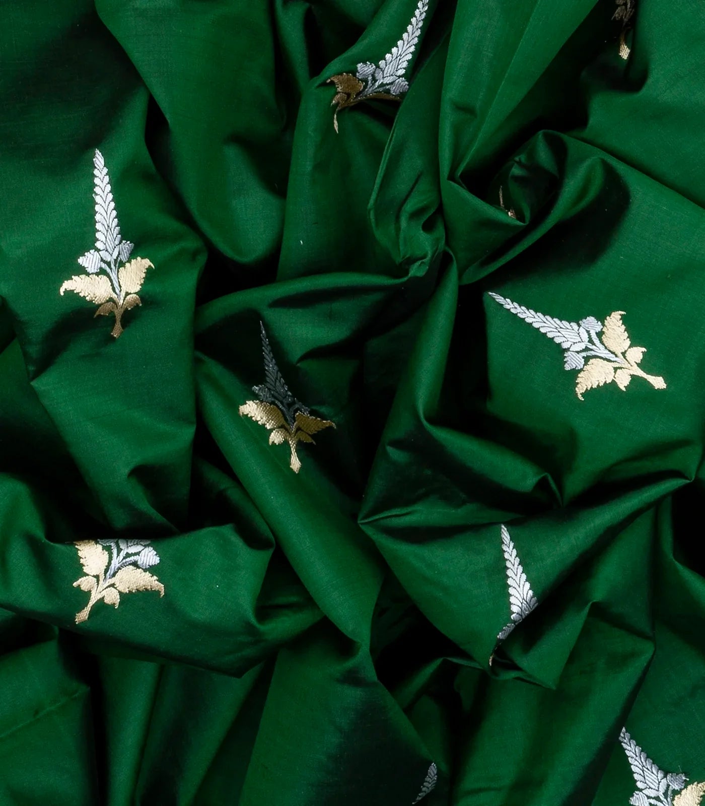 RmKV Dark Green Handloom Banarasi Silk Saree With Floral Buttas - view 3