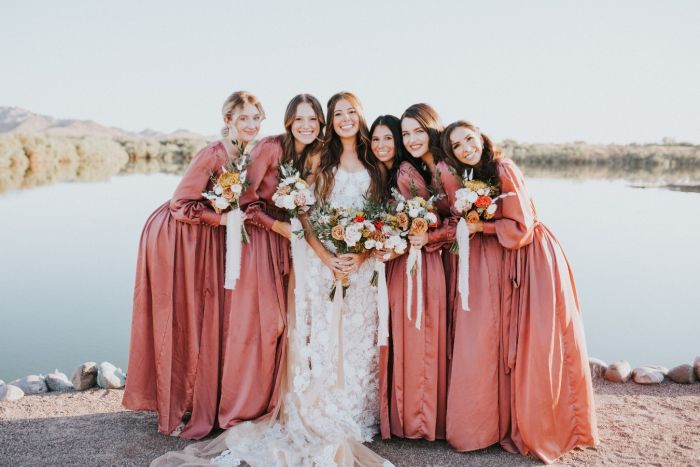 fiftyflowers.com Trendy Minimalist Desert Wedding - view 4