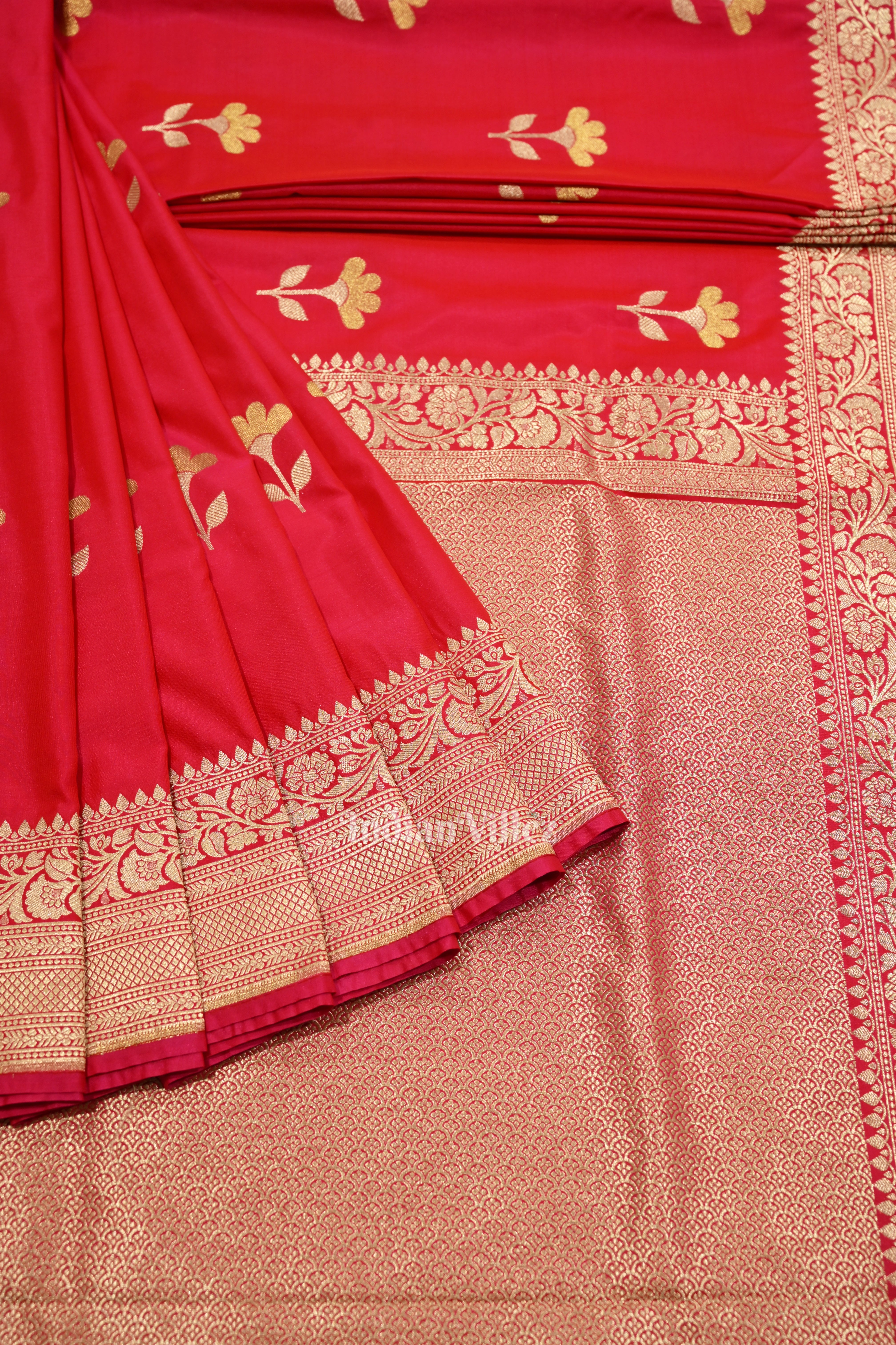 IndianVillèz Gergeous Rani Pink Soft Pure Mashru Satin Silk Banarasi Saree