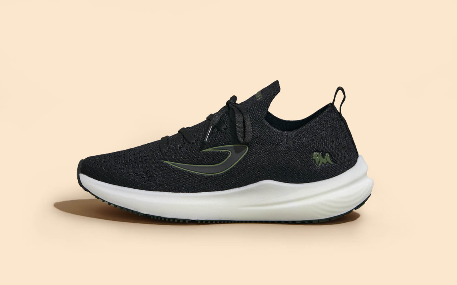 Neeman's Whoosh Lite Sneakers : Black