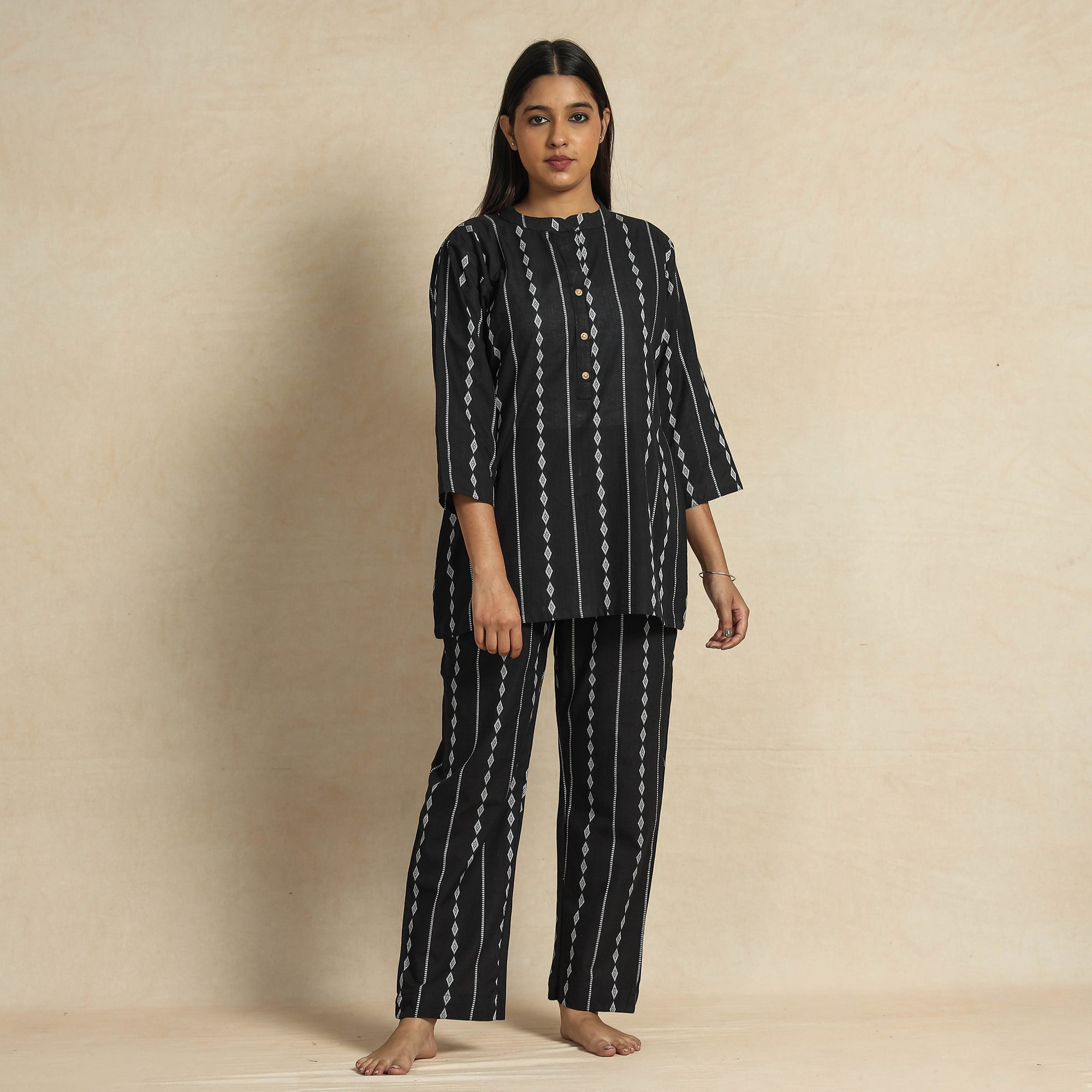 ITOKRI CASUALS Black Jacquard Cotton Top & Pyjama Night Suit Set