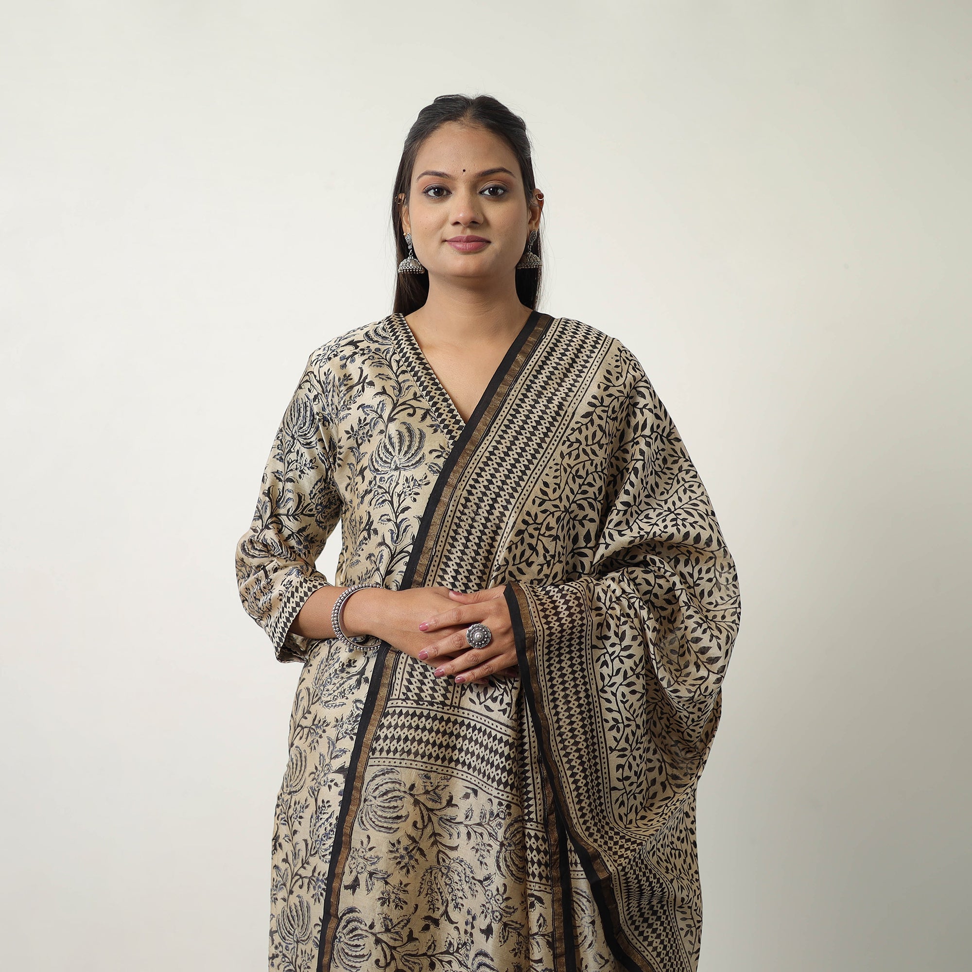 ITOKRI CASUALS Beige - Chanderi Silk Hand Block Bagru Print Kurta Set 05