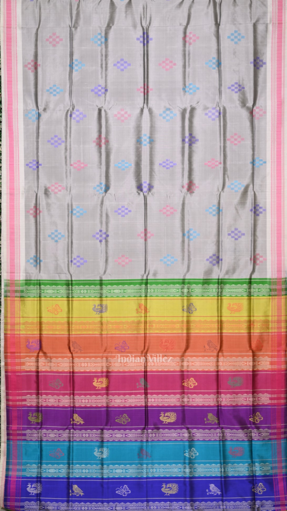 IndianVillèz Gray Body Pasapali Double Pallu Berhampuri Silk Saree