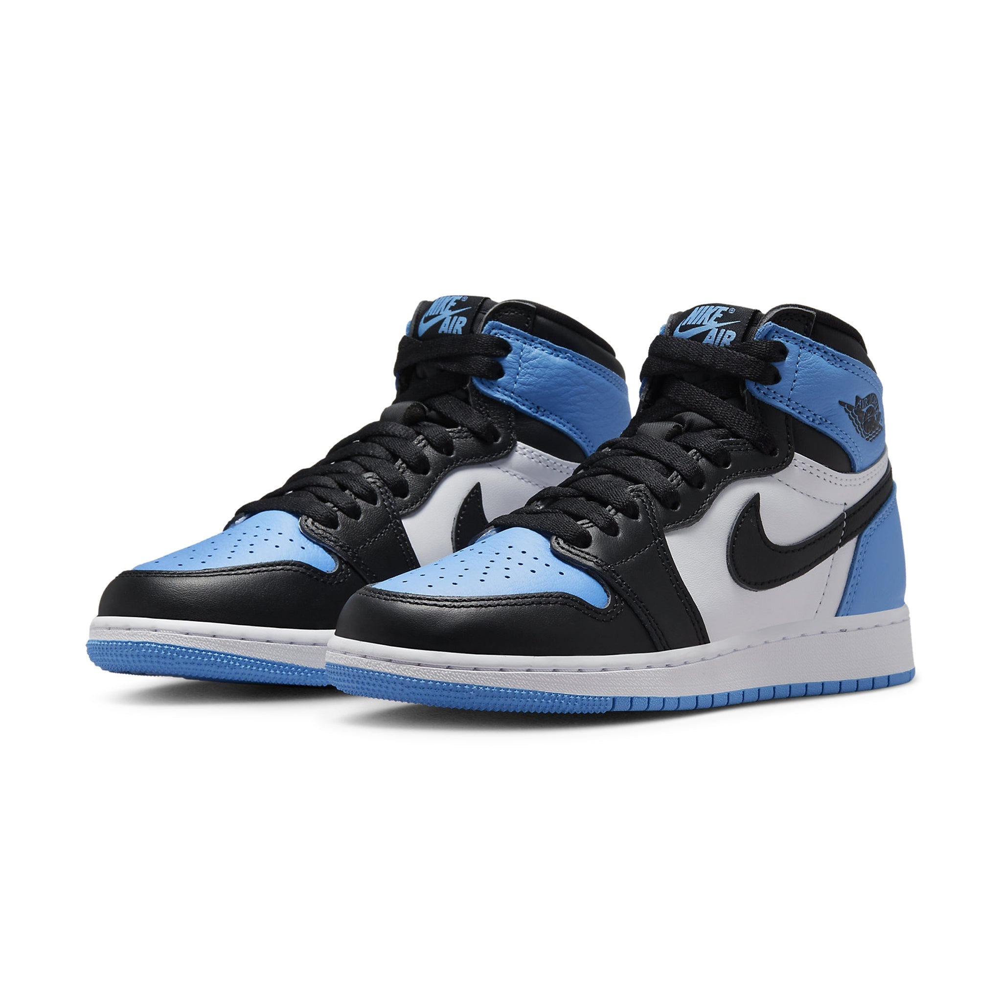 Air Jordan 1 Retro High OG UNC Toe (GS) – Blue - view 2