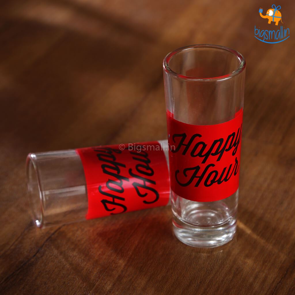 Vinny Y Happy Hour Flask and Shot Glasses Set - view 9