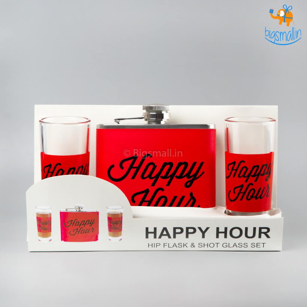 Vinny Y Happy Hour Flask and Shot Glasses Set - view 2