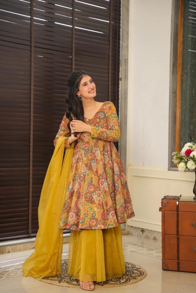 Idaho-o angelic embroidered kurta-palazzo set
