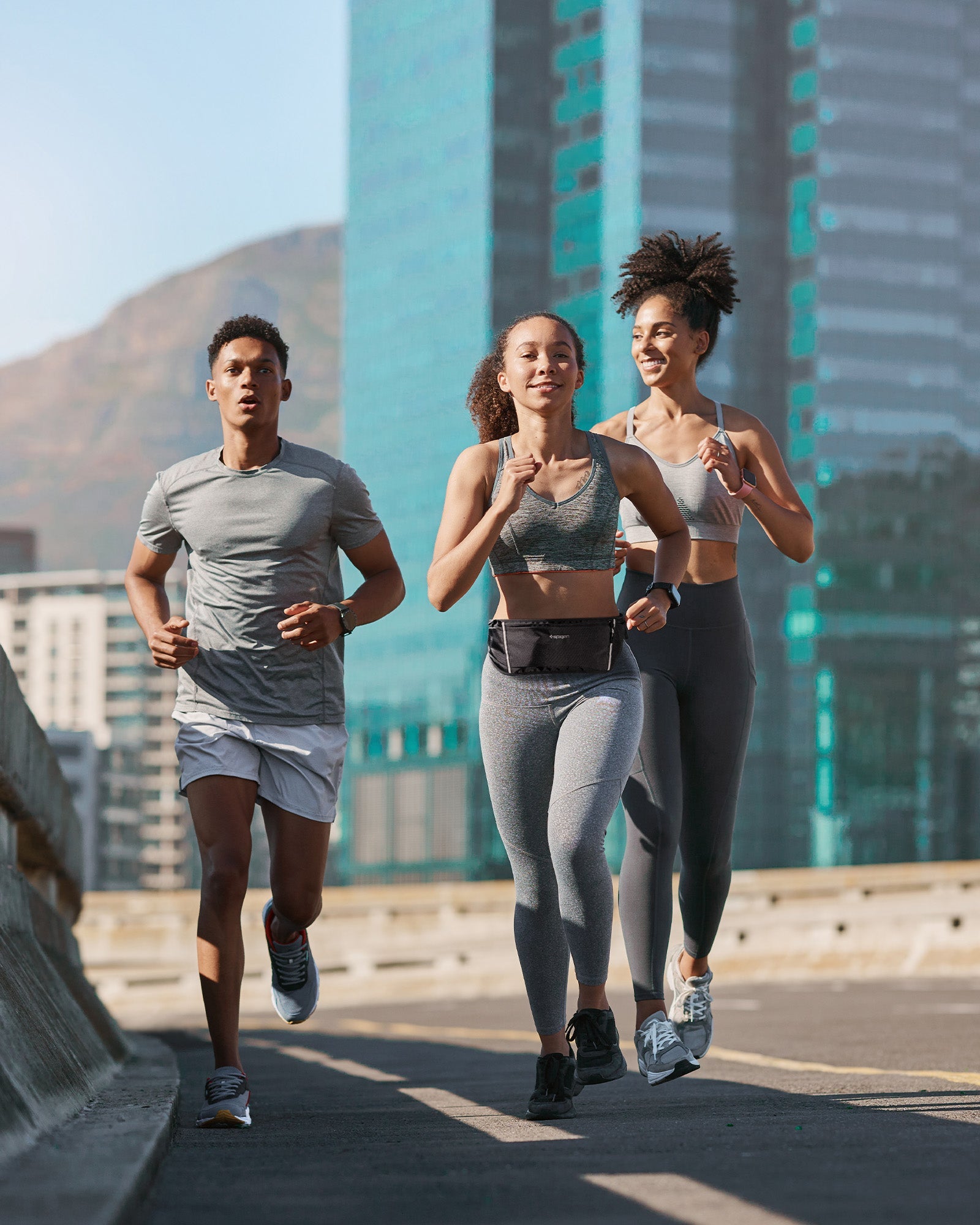 Accessories Dynamic Shield™ Running Waistpack | A710 - view 8
