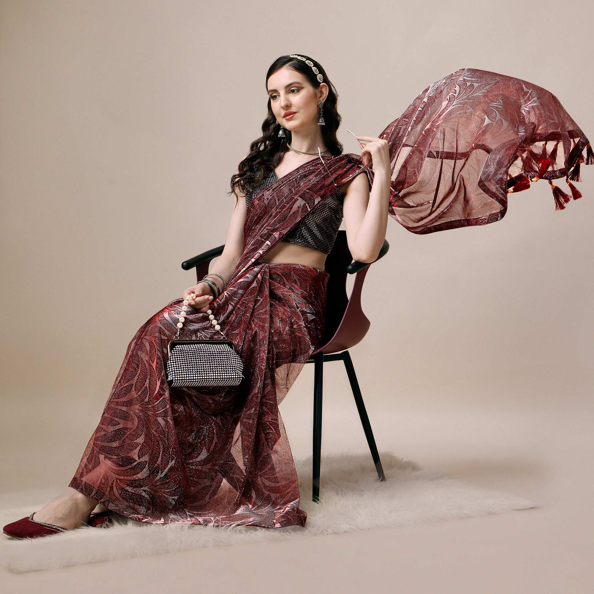 Peachmode Maroon Floral Printed Rayon Saree – Women's - view 6