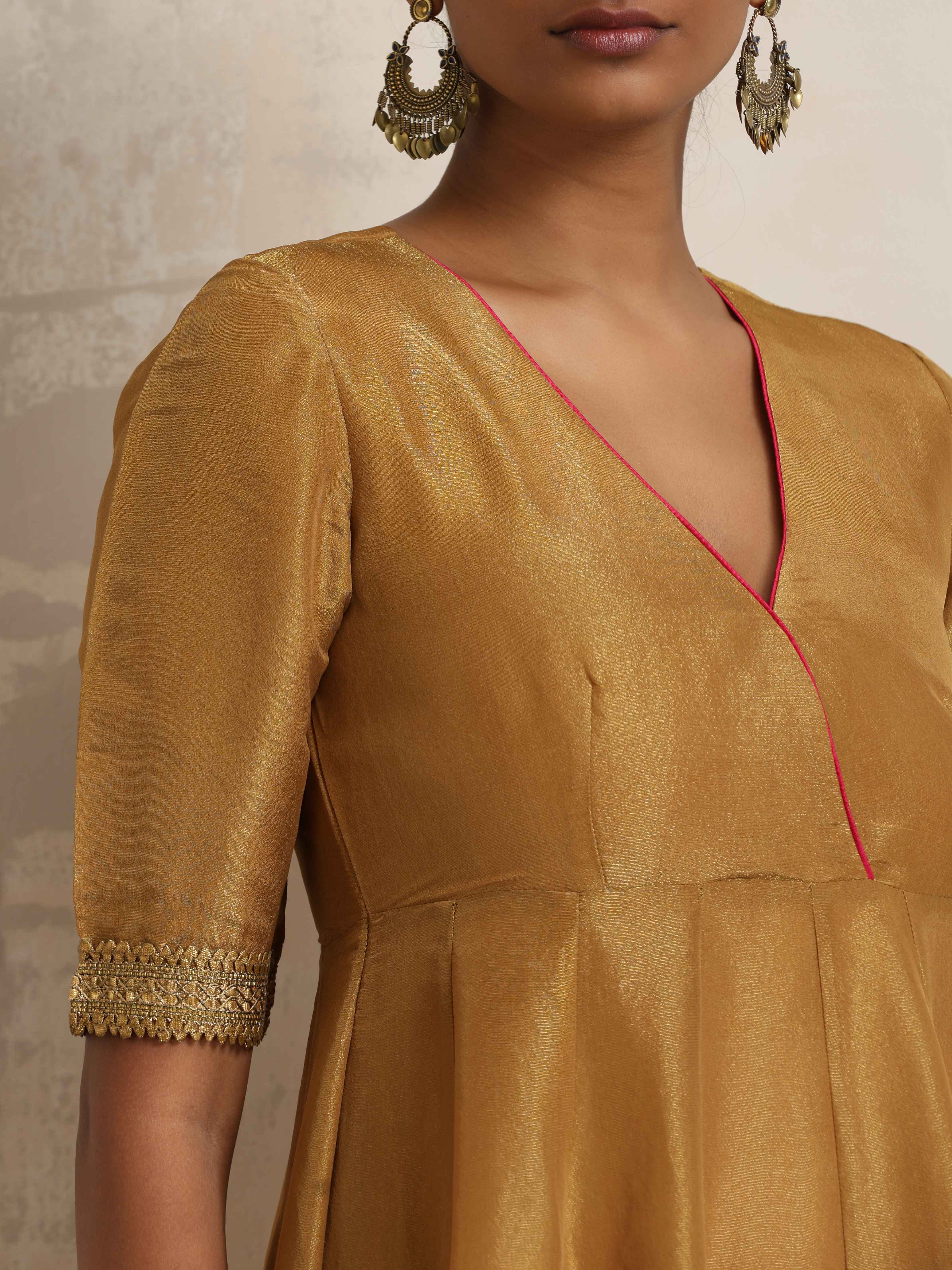 trueBrowns Gold Tissue Flared Anarkali Kurta Set - view 5
