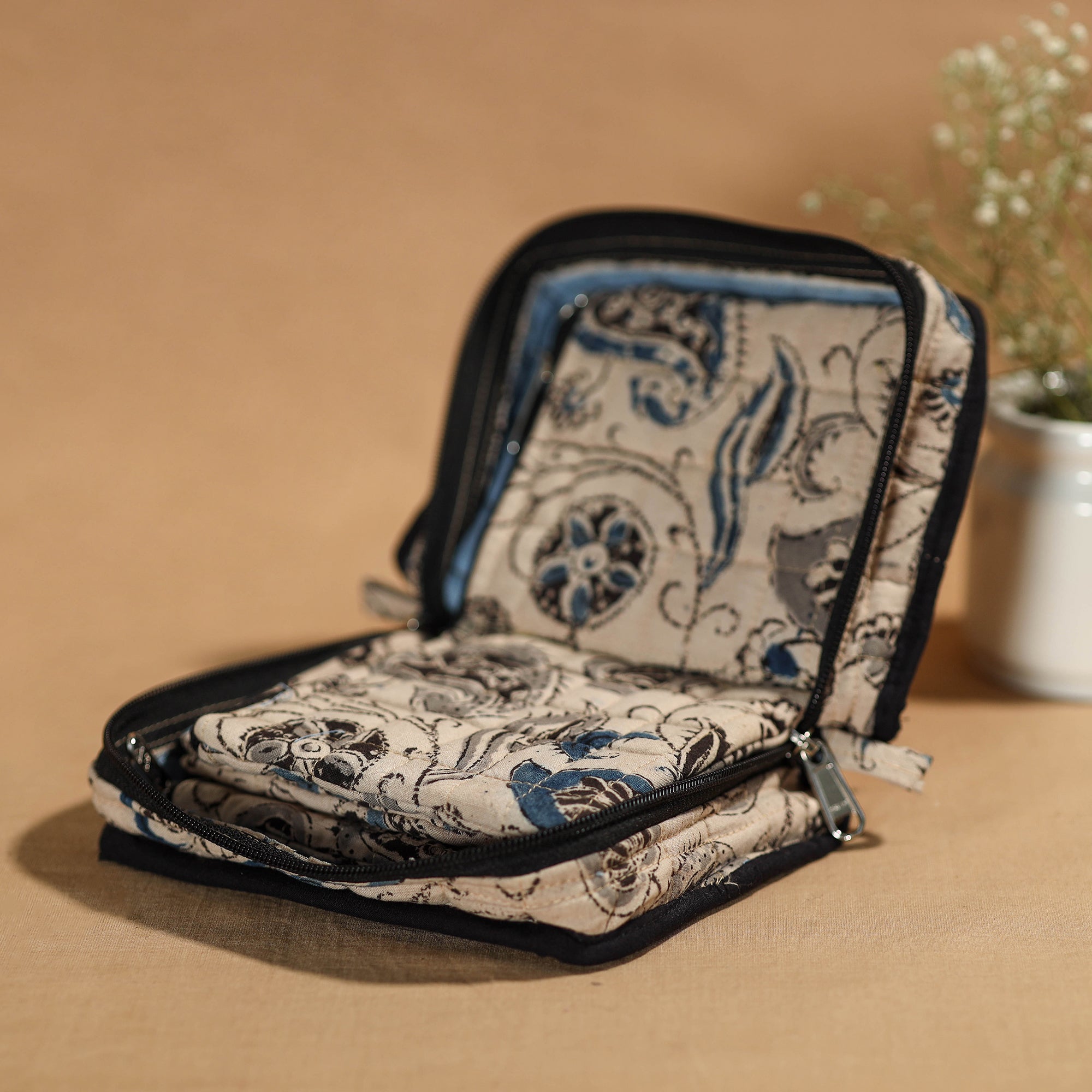 NOORI BAZAR Beige - Handmade 4 Pockets Cotton Jewelry Bag 28 - view 3